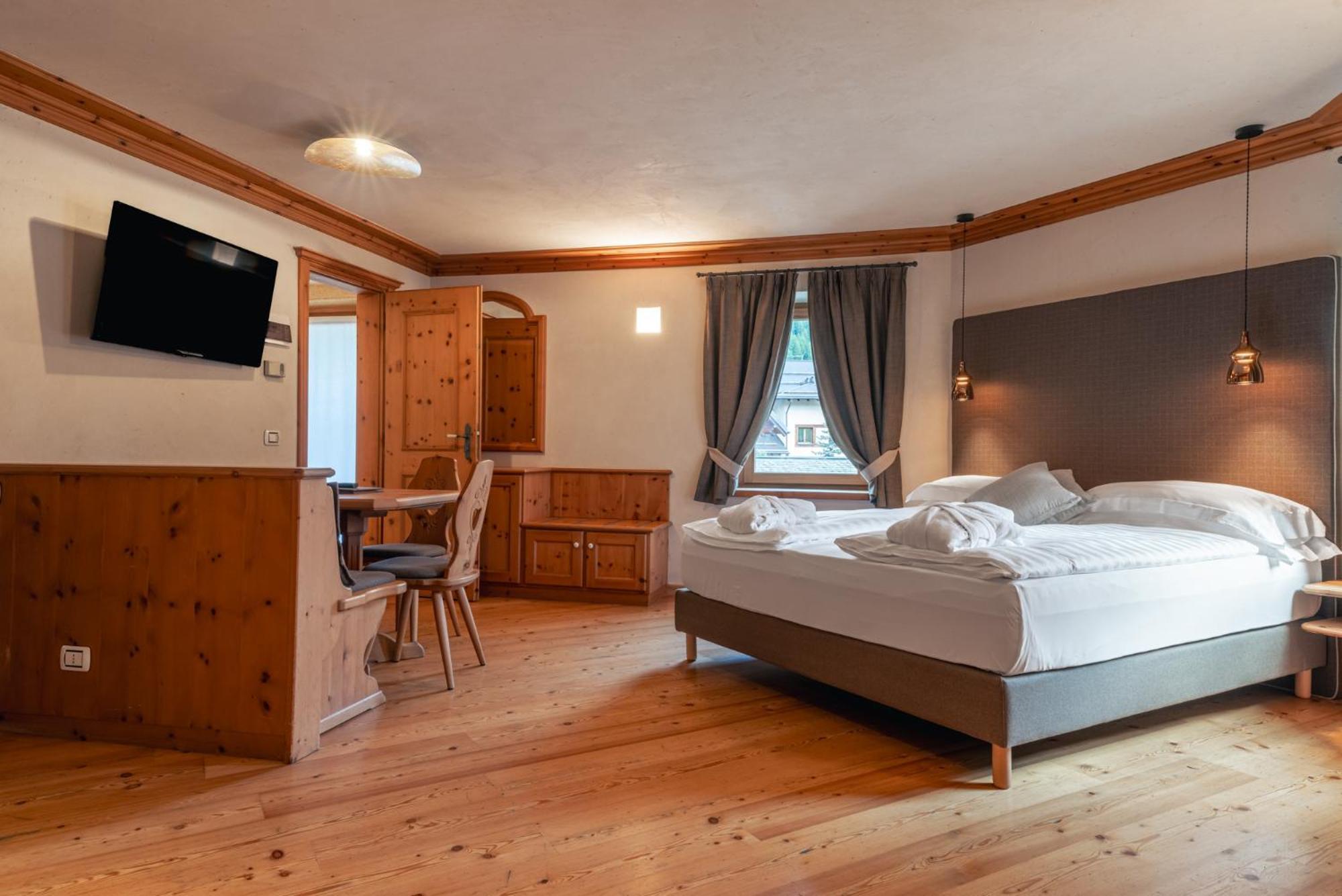 Hotel Spol - Adults Only Livigno Exterior photo